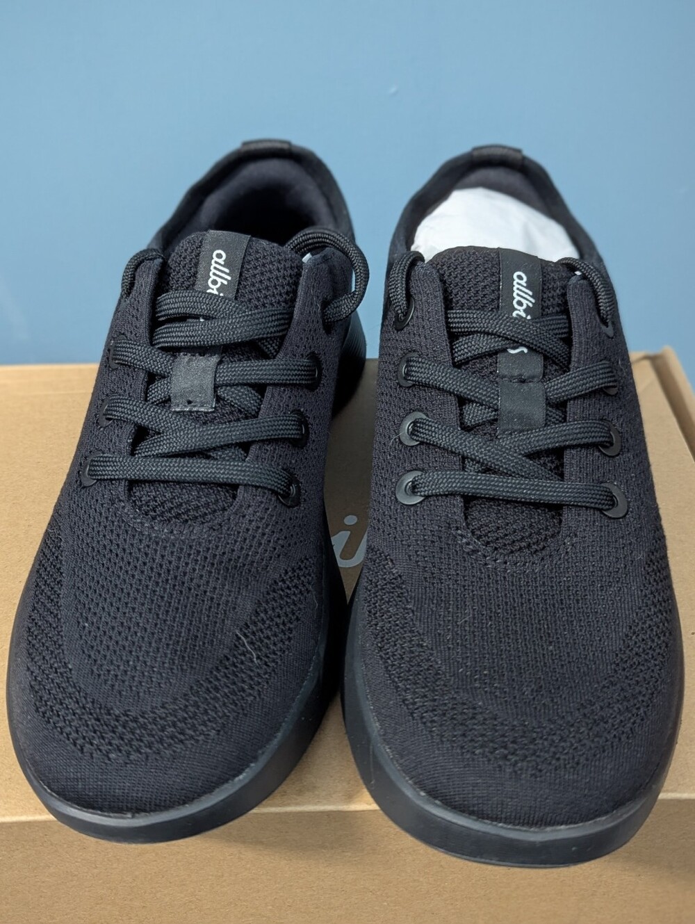 allbirds Men’s Black Knit Lace-Up Sneakers